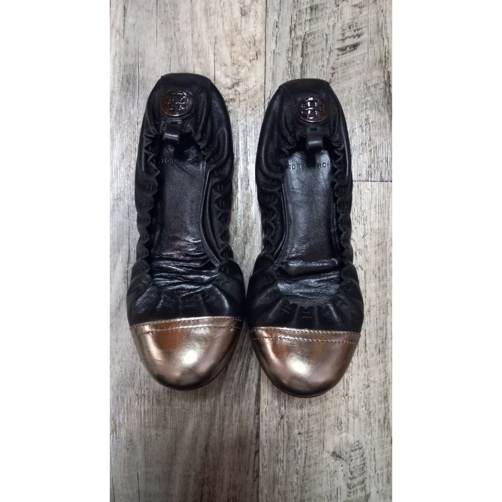 Tory Burch 6.5 Abbey Metallic Black Leather Cap Toe Ballet Casual Occasion Flats